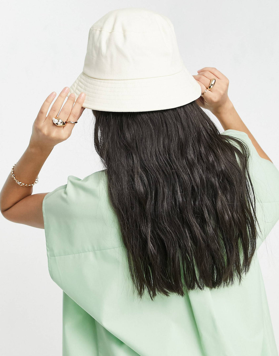 Canvas Bucket Hat In Ecru