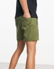 Load image into Gallery viewer, Men&#39;s Skinny Chino Shorts In Shorter Length In Khaki - Khaki
