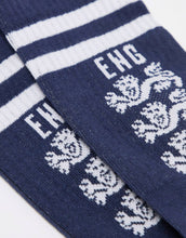 Load image into Gallery viewer, Men&#39;s Sports Socks In Navy With England Design
