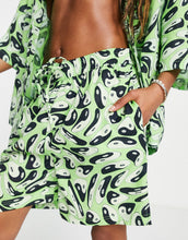 Load image into Gallery viewer, Unisex Yin Yang Print Beach Short Co Ord In Green
