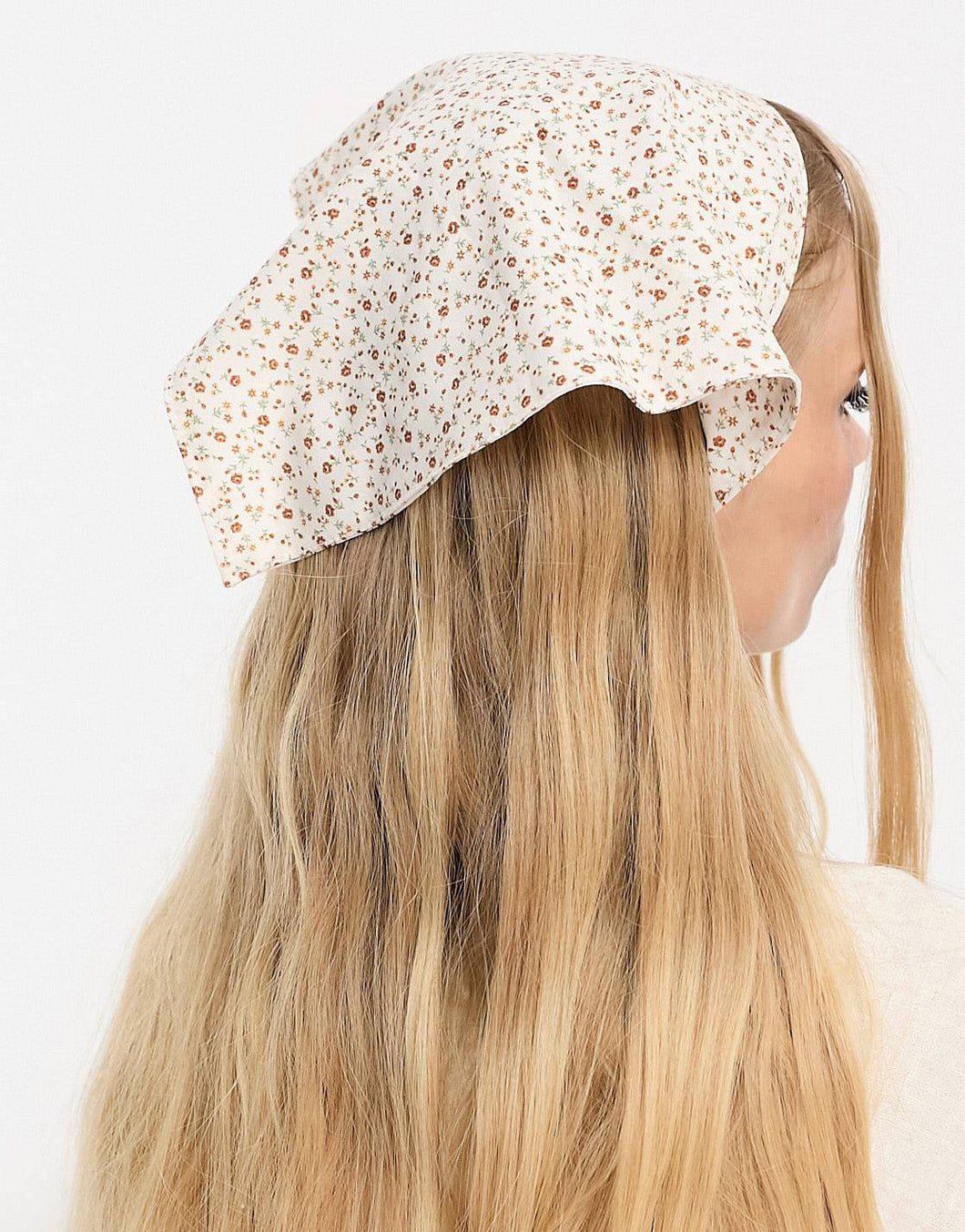 Headscarf In Floral Ditsy Print