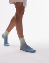 Load image into Gallery viewer, Ombre Sock In Blue And Green
